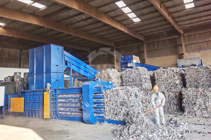 Mașină de balotat deșeuri pentru proiect din Delta Fluviului Yangtze, China, cu producție anuală de 100.000 de tone de deșeuri textile transformate în combustibil alternativ