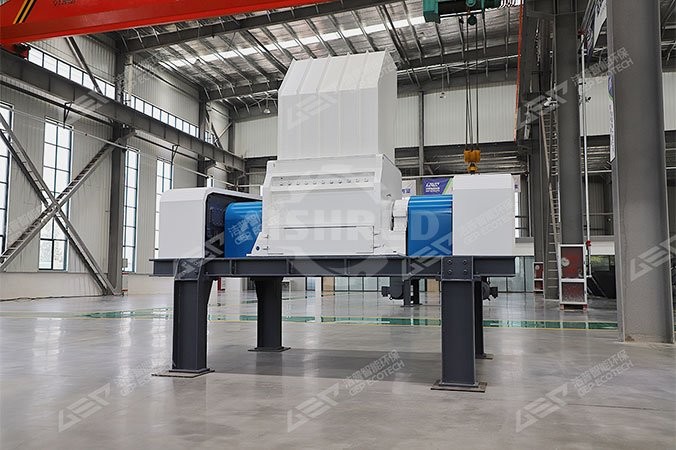 Rasper pentru anvelope