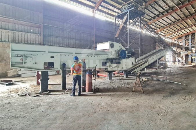 Tocător cu tambur pentru proiectul de reciclare a cojilor de nucă de cocos în Filipine