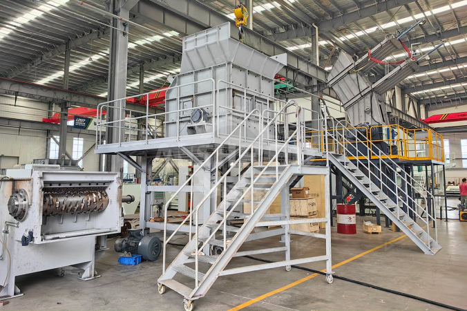 Deschizător de saci pentru proiect de reciclare MSW în Orientul Mijlociu