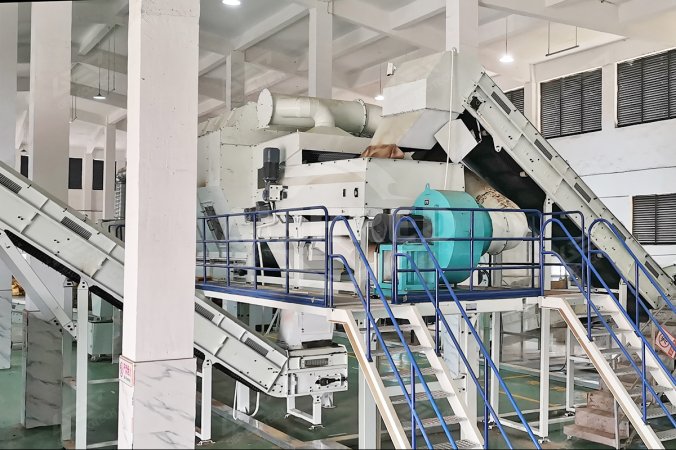 Clasificator pneumatic pentru proiectul de eliminare a deșeurilor voluminoase din Jiangxi, China