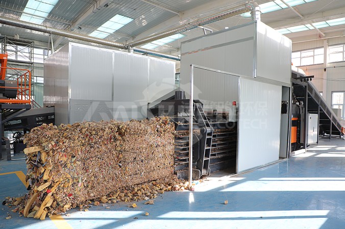 Presă hidraulică de balotat pentru linie de reciclare a deșeurilor industriale în Henan, China